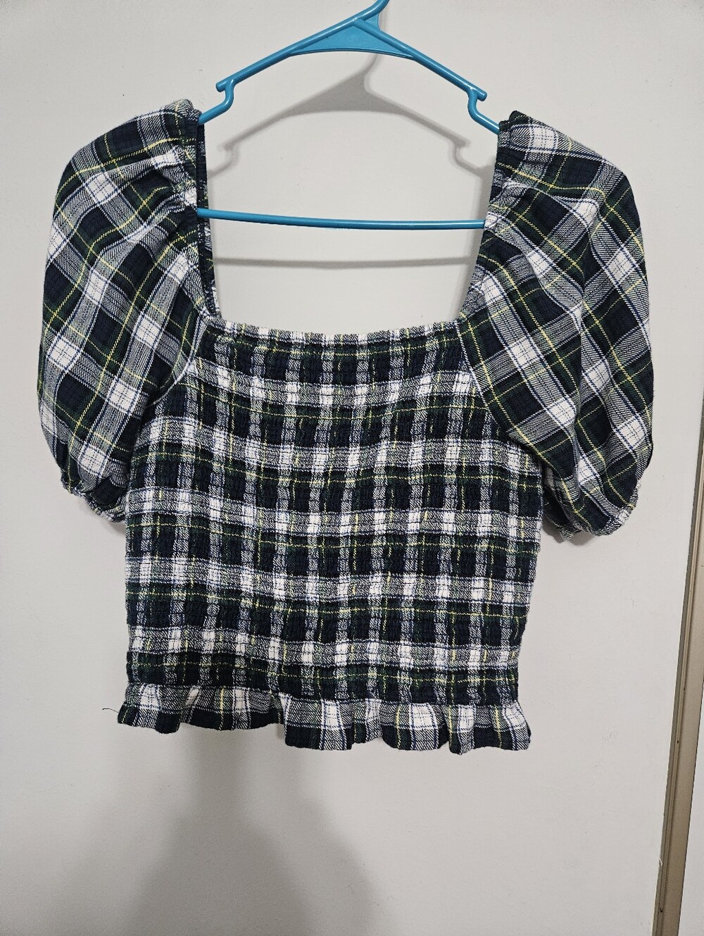 American Eagle Outfitters Navy, White & Green Plaid Smocked Puff Sleeve Crop Top